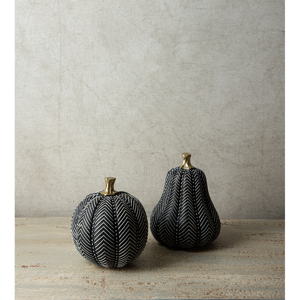 PUMKIN ΔΙΑΚΟΣΜΗΤΙΚΗ ΚΟΛΟΚΥΘΑ 13x13x14 POLYRESIN ΜΑΥΡΟ ΛΕΥΚΟ - Image 2