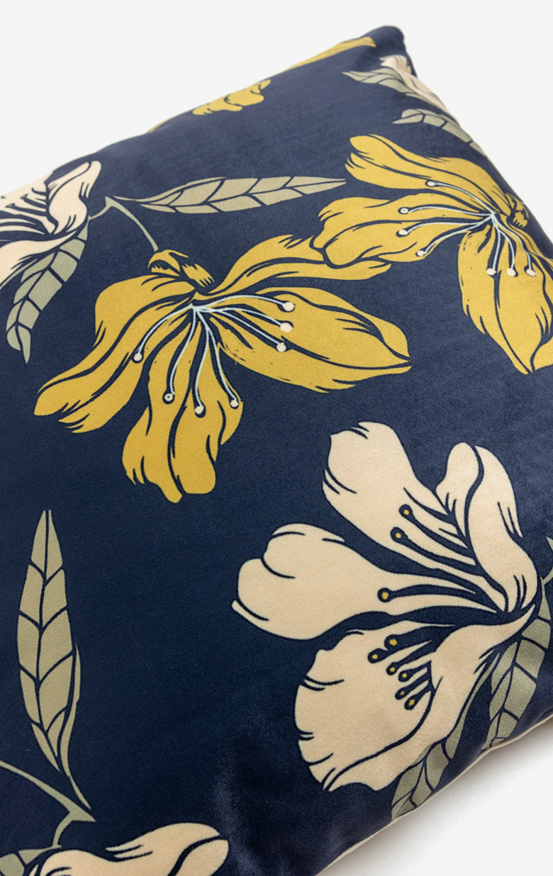 AURIS ΔΙΑΚΟΣΜΗΤΙΚΟ ΜΑΞΙΛΑΡΙ 45x45 ΥΦΑΣΜΑ ΠΟΛΥΧΡΩΜΟ ΒΕΛΟΥΔΟ - Image 3