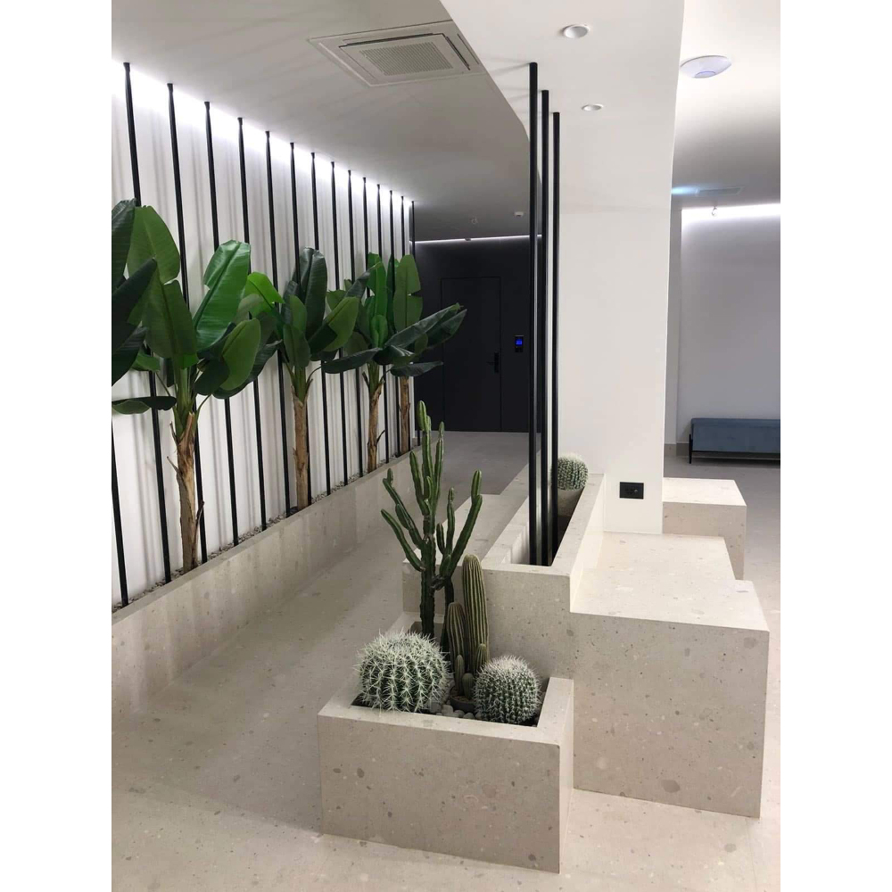 FEROCACTUS ΦΥΤΟ ΤΕΧΝΗΤΟ ΣΕ ΓΛΑΣΤΡΑ 25x25x33 ΥΦΑΣΜΑ ΠΡΑΣΙΝΟ ΛΕΥΚΟ ΠΛΑΣΤΙΚΟ - Image 2