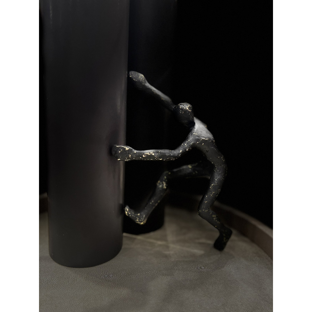 CLIMBER ΔΙΑΚΟΣΜΗΤΙΚΟ ΤΟΙΧΟΥ 14x6x24 POLYRESIN ΜΑΥΡΟ ΧΡΥΣΟ - Image 2