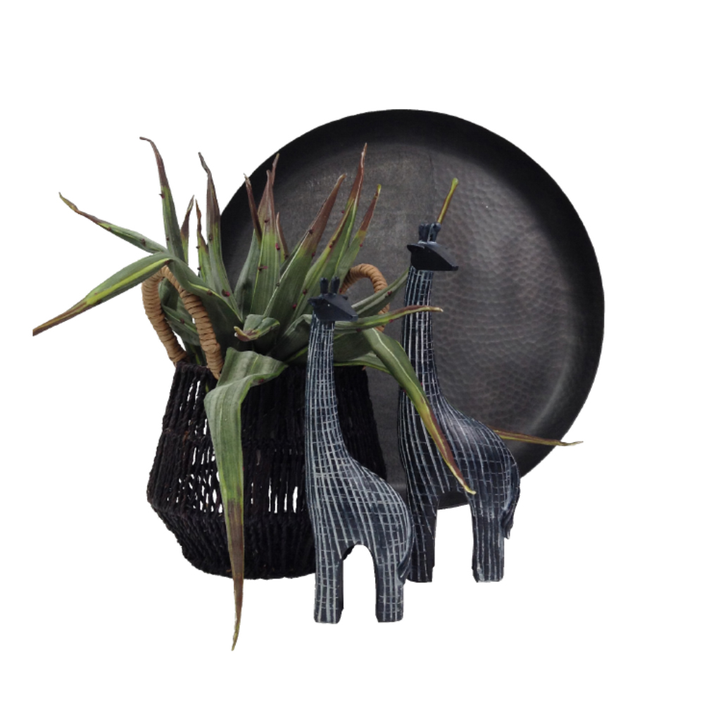 KAMILO ΔΙΑΚΟΣΜΗΤΙΚΟ ΚΑΜΗΛΟΠΑΡΔΑΛΗ 9x5x31 POLYRESIN ΜΑΥΡΟ ΛΕΥΚΟ - Image 2