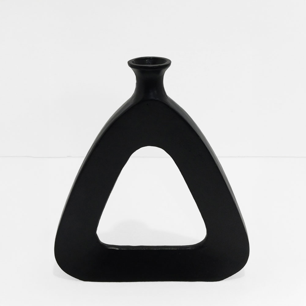 ABSTRACT TRIANGLE ΒΑΖΟ 33x5x38 ΑΛΟΥΜΙΝΙΟ ΜΑΥΡΟ