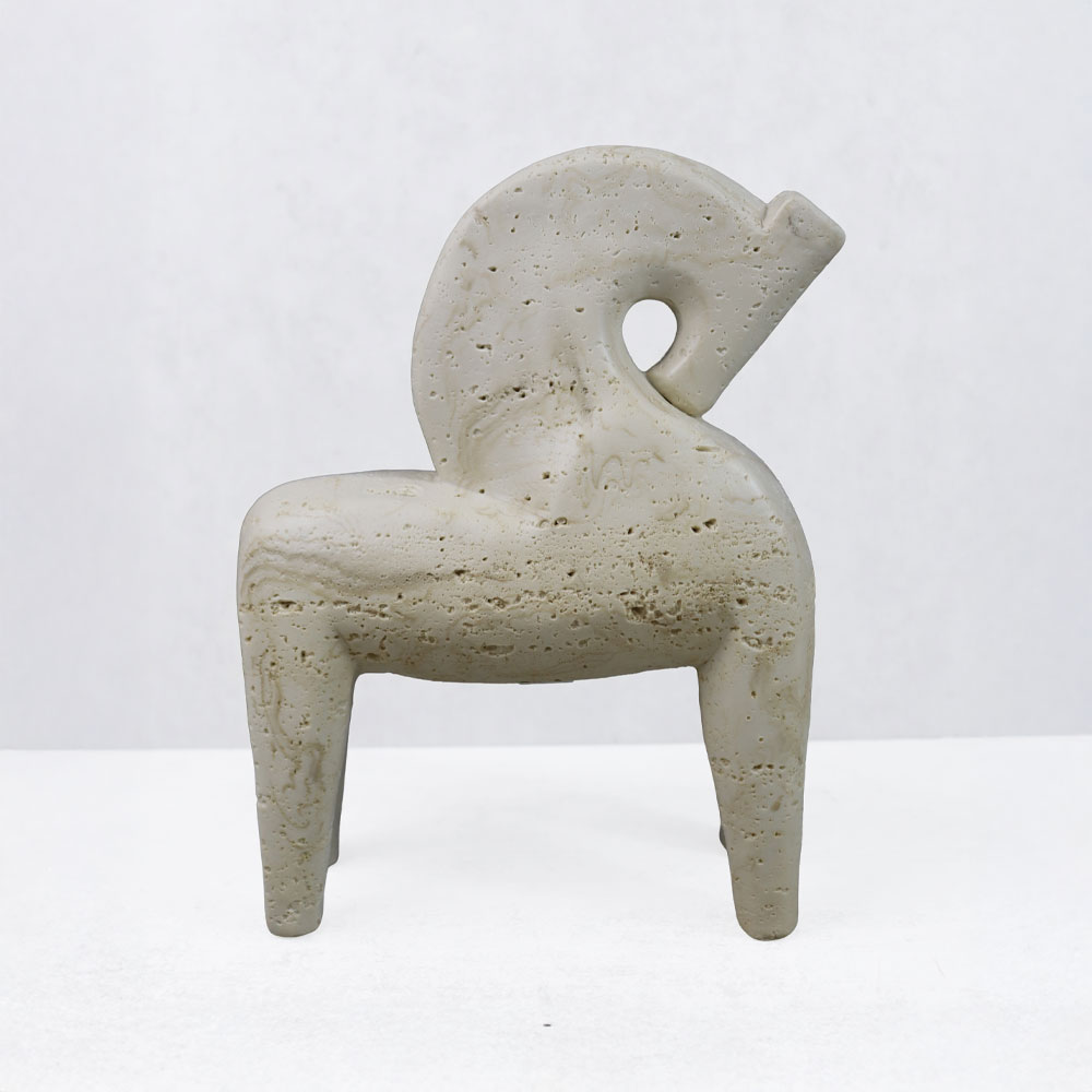 ARCHON II ΔΙΑΚΟΣΜΗΤΙΚΟ ΑΛΟΓΟ 17x7.5x22cm RESIN ΜΠΕΖ - Image 3