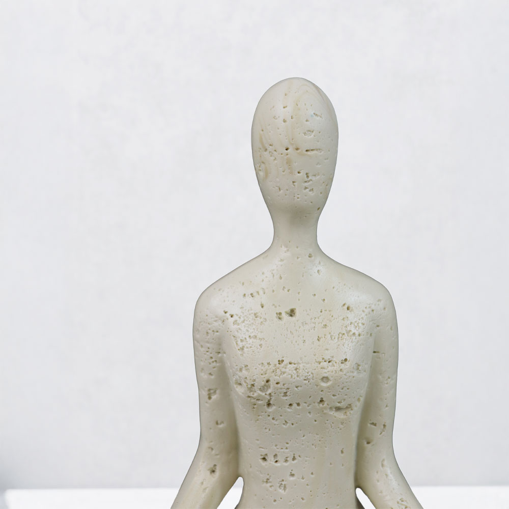 MORPH III ΔΙΑΚΟΣΜΗΤΙΚΟ ΣΩΜΑ 13x7.5x17.5cm RESIN ΜΠΕΖ - Image 3