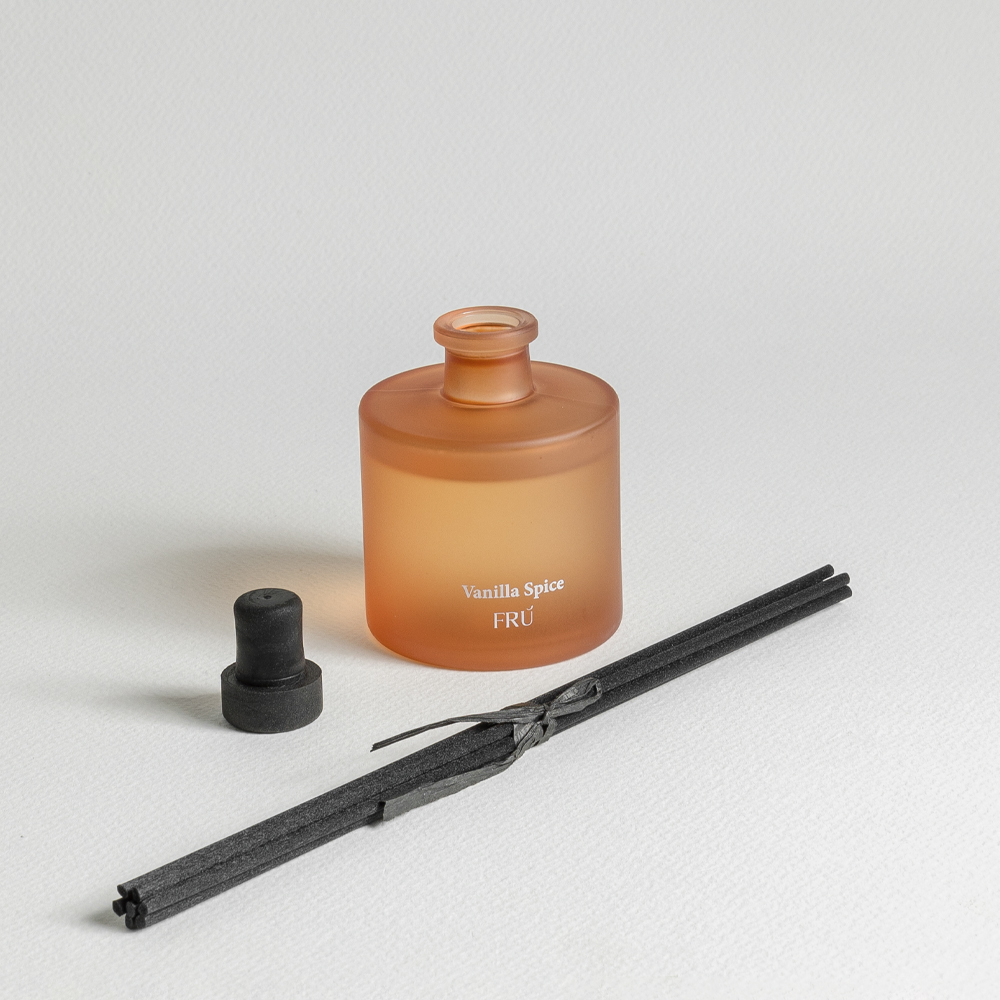 ZOE - VANILLA SPICE ΑΡΩΜΑΤΙΚΟ ΧΩΡΟΥ 100ml 6.4x6.4x23.3cm ΓΥΑΛΙ ΑΡΩΜΑΤΙΚΟ ΥΓΡΟ - Image 4