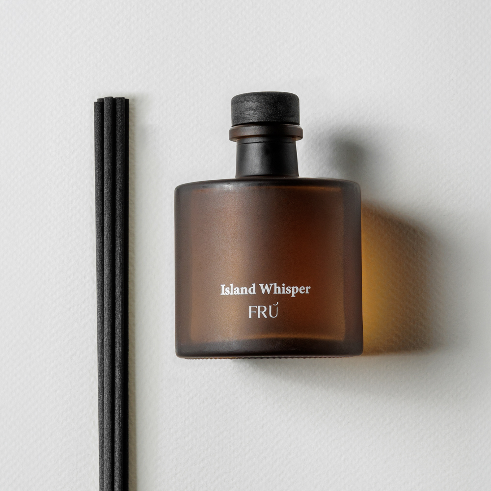 ZOE - ISLAND WHISPER ΑΡΩΜΑΤΙΚΟ ΧΩΡΟΥ 100ml 6.4x6.4x23.3cm ΓΥΑΛΙ ΑΡΩΜΑΤΙΚΟ ΥΓΡΟ - Image 5